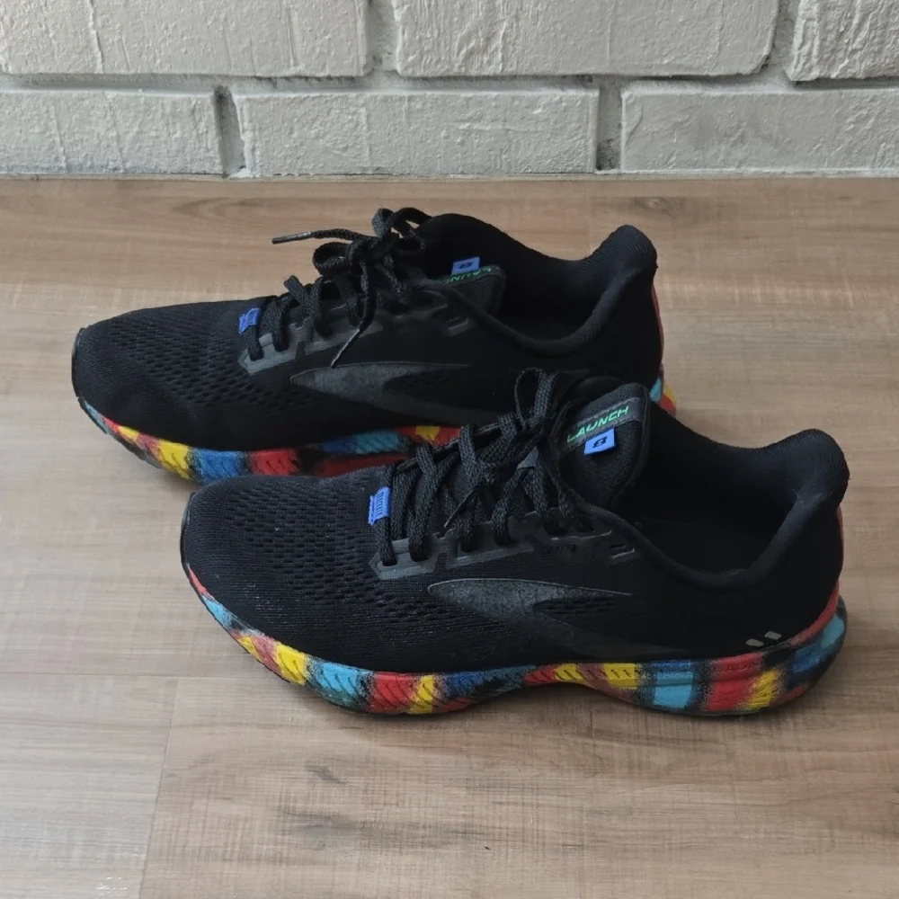 Brooks Black Multicolor Women's Sneakers - Picture 1 of 4